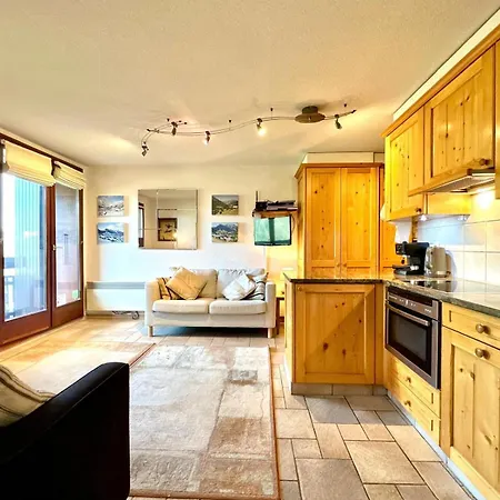Modern In With Fantastic Views * Chatel