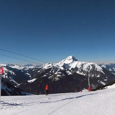 Modern In With Fantastic Views *